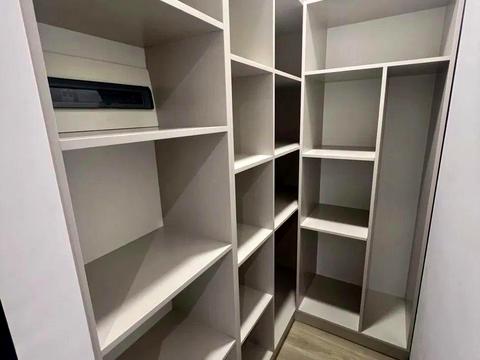 квартира по адресу Угорская ул., 14