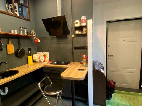 квартира за адресою Олександра Кониського вул. (), 3