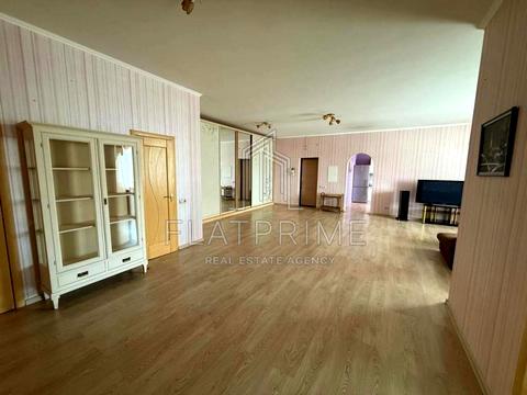 квартира за адресою Київ, Євгена Коновальця вул. (Щорса), 32-Г