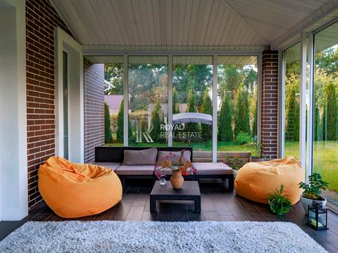 будинок за адресою Молодіжна вул.