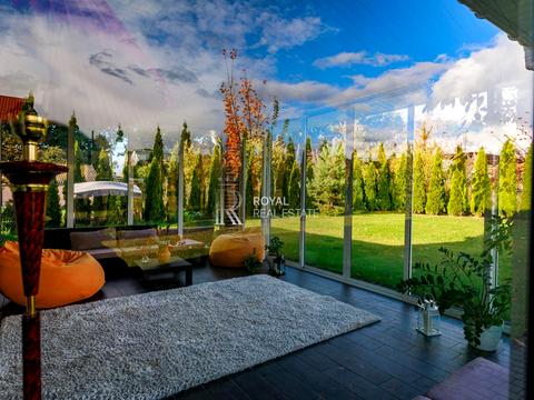 будинок за адресою Молодіжна вул.