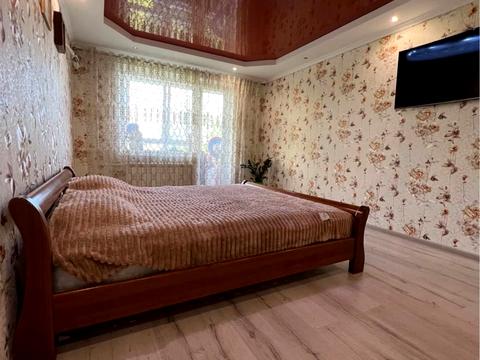 квартира за адресою Віктора Чукаріна вул., 24