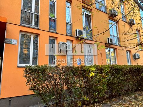 комерційна за адресою Регенераторна вул., 4 к15