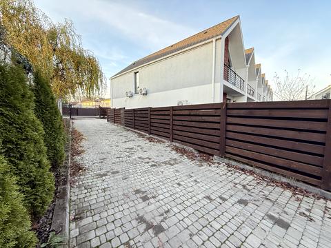 будинок за адресою Павла Глазового вул. (Олега Кошового)