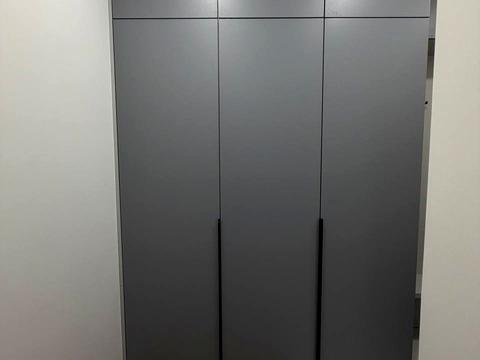 квартира за адресою Салютна вул., 2к18