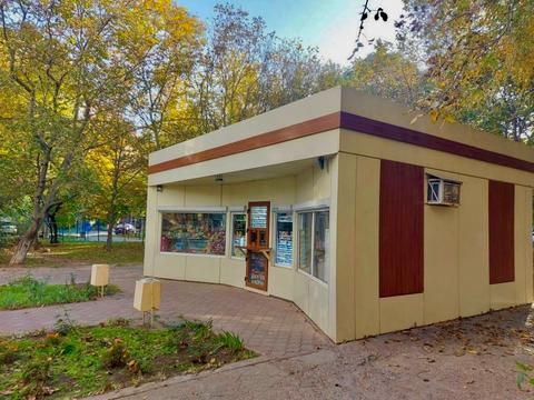 комерційна за адресою Люстдорфська дорога вул., 146/1