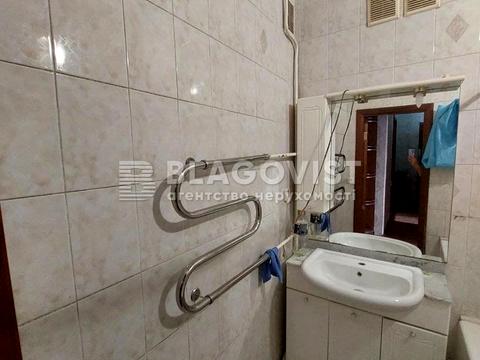 квартира за адресою Шота Руставелі вул., 36