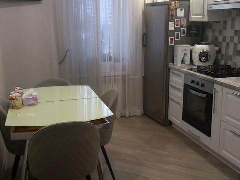 квартира за адресою Заболотного вул., 11