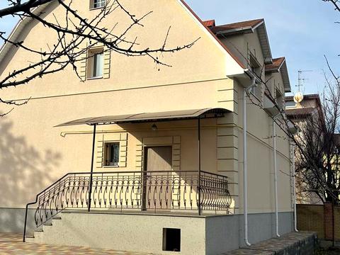 дом по адресу Молодёжная ул.