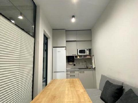 коммерческая по адресу Заречная ул., 6 к1