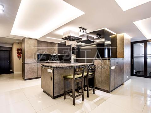 квартира за адресою Дніпровська набережна вул., 1