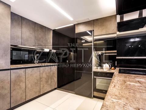 квартира за адресою Дніпровська набережна вул., 1