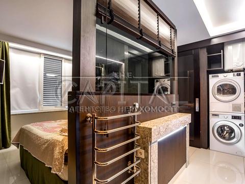 квартира за адресою Дніпровська набережна вул., 1