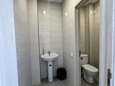 комерційна за адресою Глибочицька вул., 17