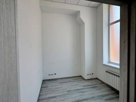 комерційна за адресою Глибочицька вул., 17