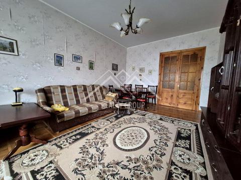 будинок за адресою с. Новоіванівка, Родини Харченків, 70