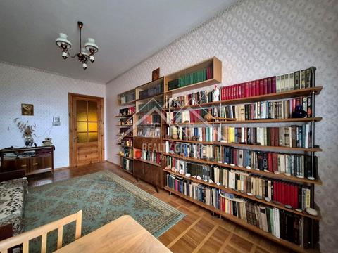 будинок за адресою с. Новоіванівка, Родини Харченків, 70