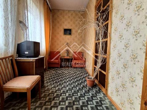 будинок за адресою с. Новоіванівка, Родини Харченків, 70