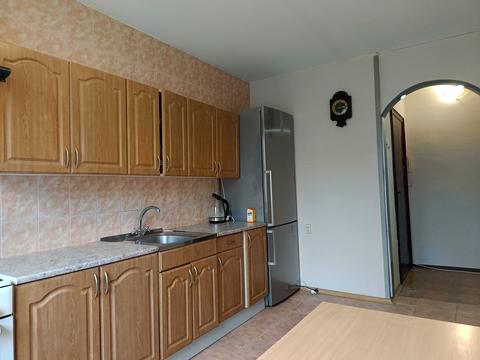 квартира за адресою Стратегічне шосе (Науки), 21