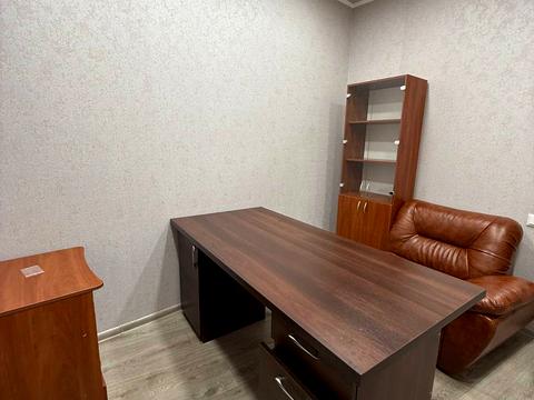 комерційна за адресою Генуезька вул., 3а