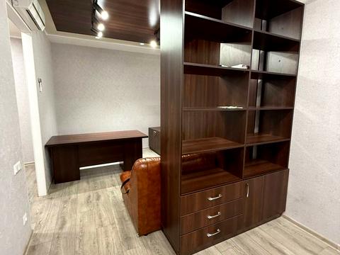 комерційна за адресою Генуезька вул., 3а