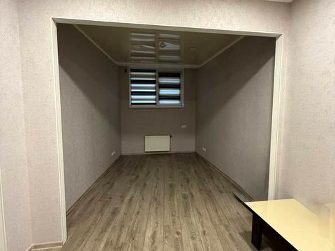 комерційна за адресою Генуезька вул., 3а