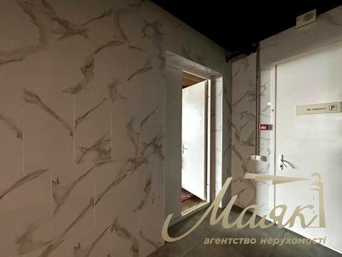 коммерческая по адресу Андрея Верхогляда ул. (Михайла Драгомирова), 17д