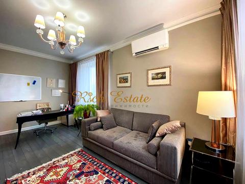 квартира за адресою Трьохсвятительська вул., 9