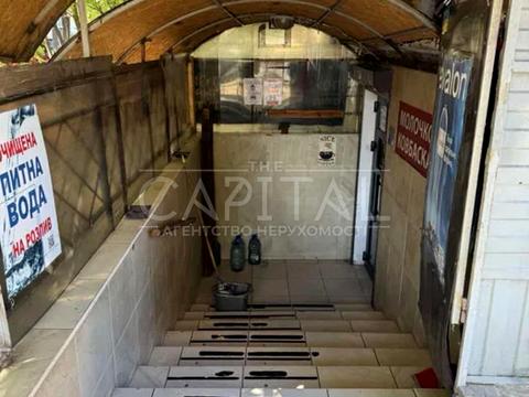 комерційна за адресою Райдужна вул., 55