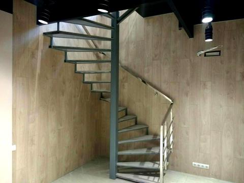 комерційна за адресою Валерія Лобановського просп., 144