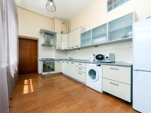 квартира за адресою Велика Васильківська вул. (Червоноармійська), 43/16