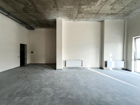 коммерческая по адресу Возрождения просп., 32 