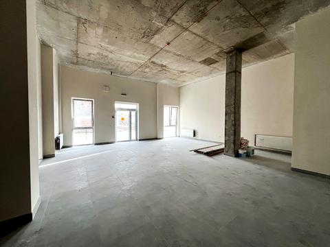 коммерческая по адресу Возрождения просп., 32 