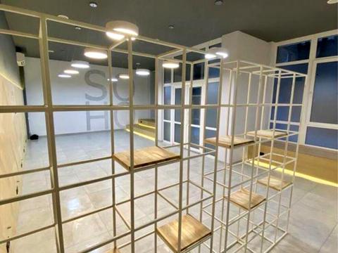 комерційна за адресою Деміївська вул., 13