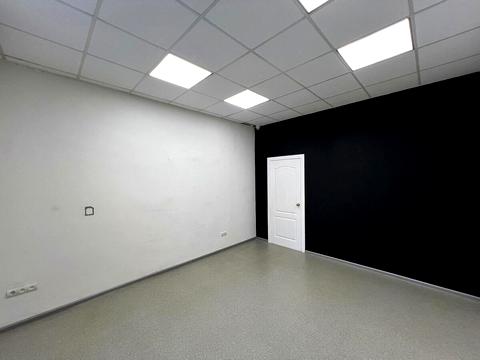 комерційна за адресою Оболонська вул., 7