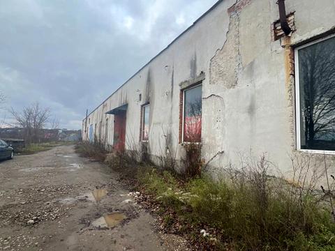 комерційна за адресою Степанкова вул., 36