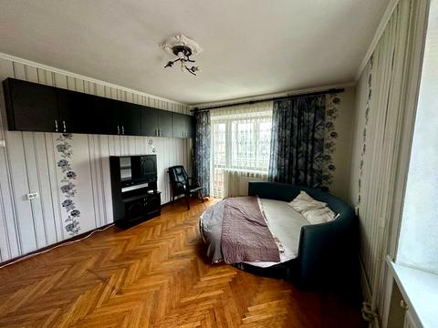 квартира за адресою Варшавська вул., 33