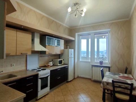 квартира за адресою Володимира Івасюка просп. (Героїв Сталінграду), 6