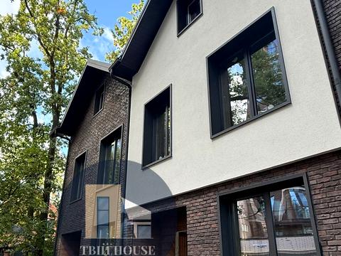 дом по адресу Киевская ул.