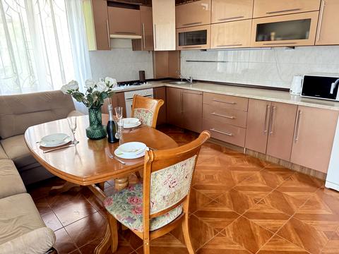 квартира по адресу Леонтовича ул. (Бєлінського), 2