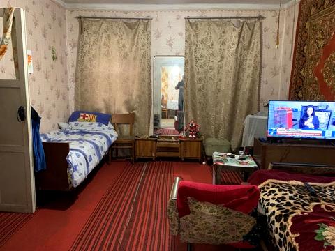 будинок за адресою Центральна, 1