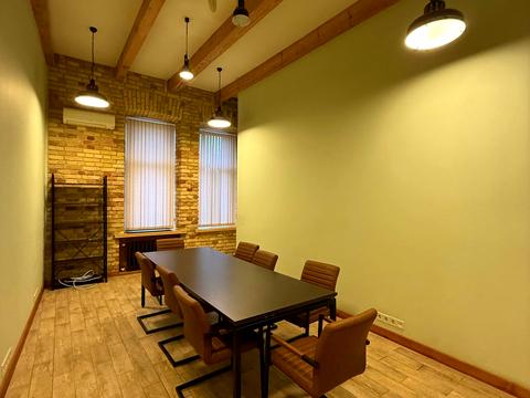 коммерческая по адресу Большая Житомирская ул., 8/14