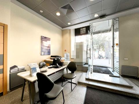 комерційна за адресою Велика Васильківська вул. (Червоноармійська), 23