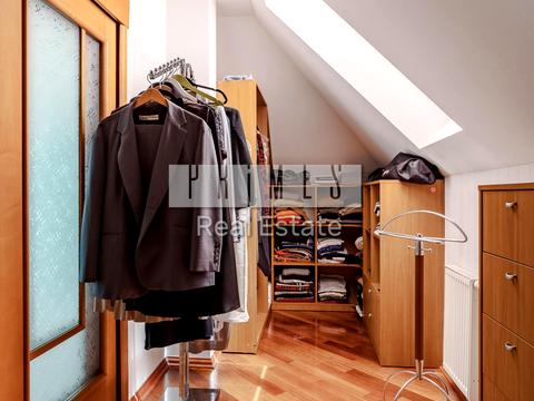 будинок за адресою Шкільна вул.