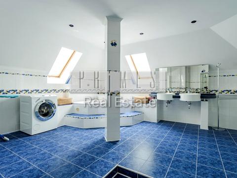 будинок за адресою Шкільна вул.