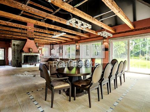 будинок за адресою Шкільна вул.