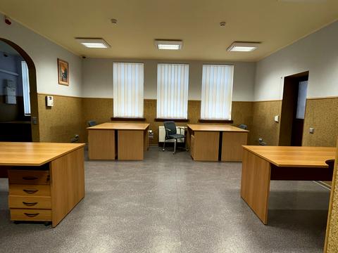 комерційна за адресою Миколи Міхновського бульв. (Дружби Народів), 14-16