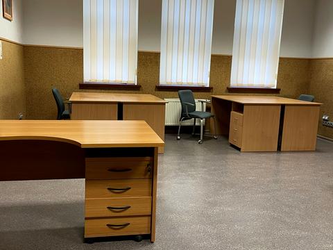 комерційна за адресою Миколи Міхновського бульв. (Дружби Народів), 14-16