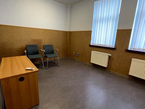 комерційна за адресою Миколи Міхновського бульв. (Дружби Народів), 14-16