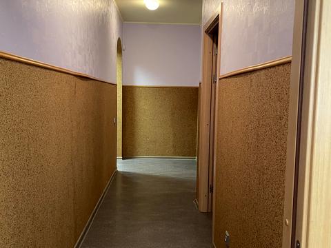 комерційна за адресою Миколи Міхновського бульв. (Дружби Народів), 14-16